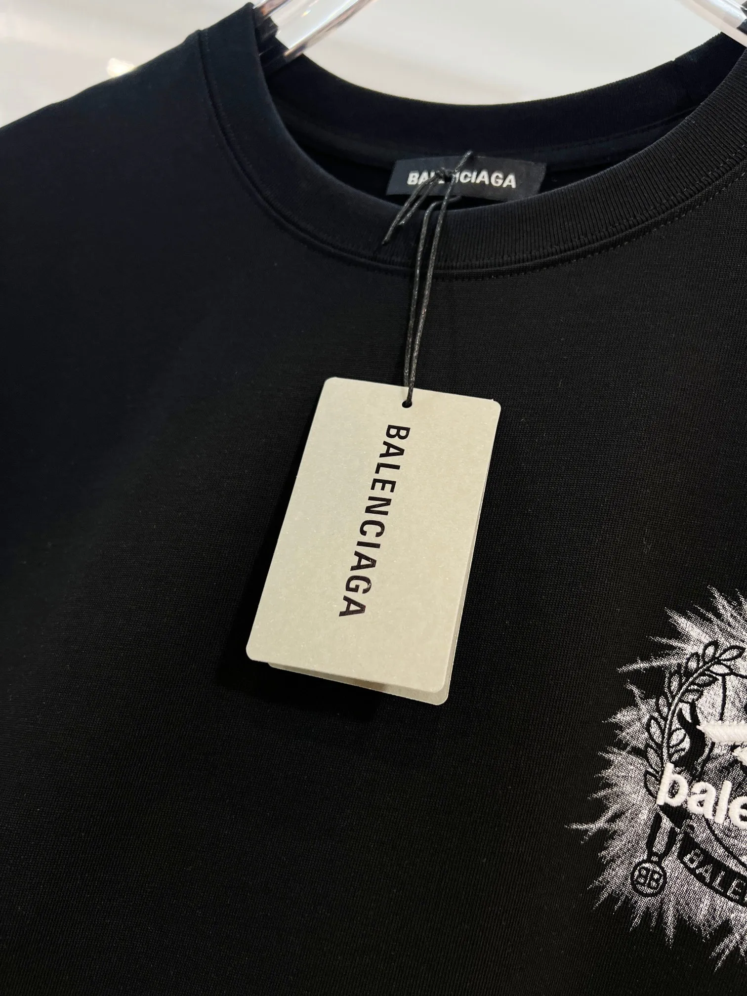 Balenciaga 2026New Arrival logo Same Style t · 320 100％ · 32 · ：Black Size：S M L XL